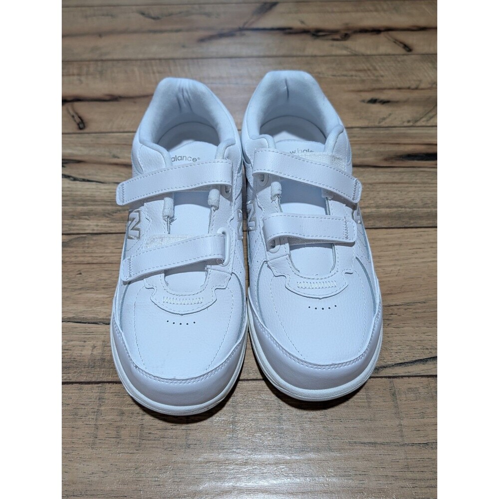 New Balance 577 Hook & Loop Walking Low Top Sneaker White Mens 6.5 Womens 8